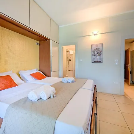 Casa Perotti Апартаменты *